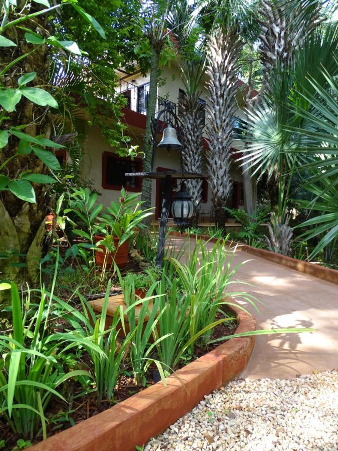 The Flycatcher Inn Retreat Hotel Santa Elena Екстериор снимка